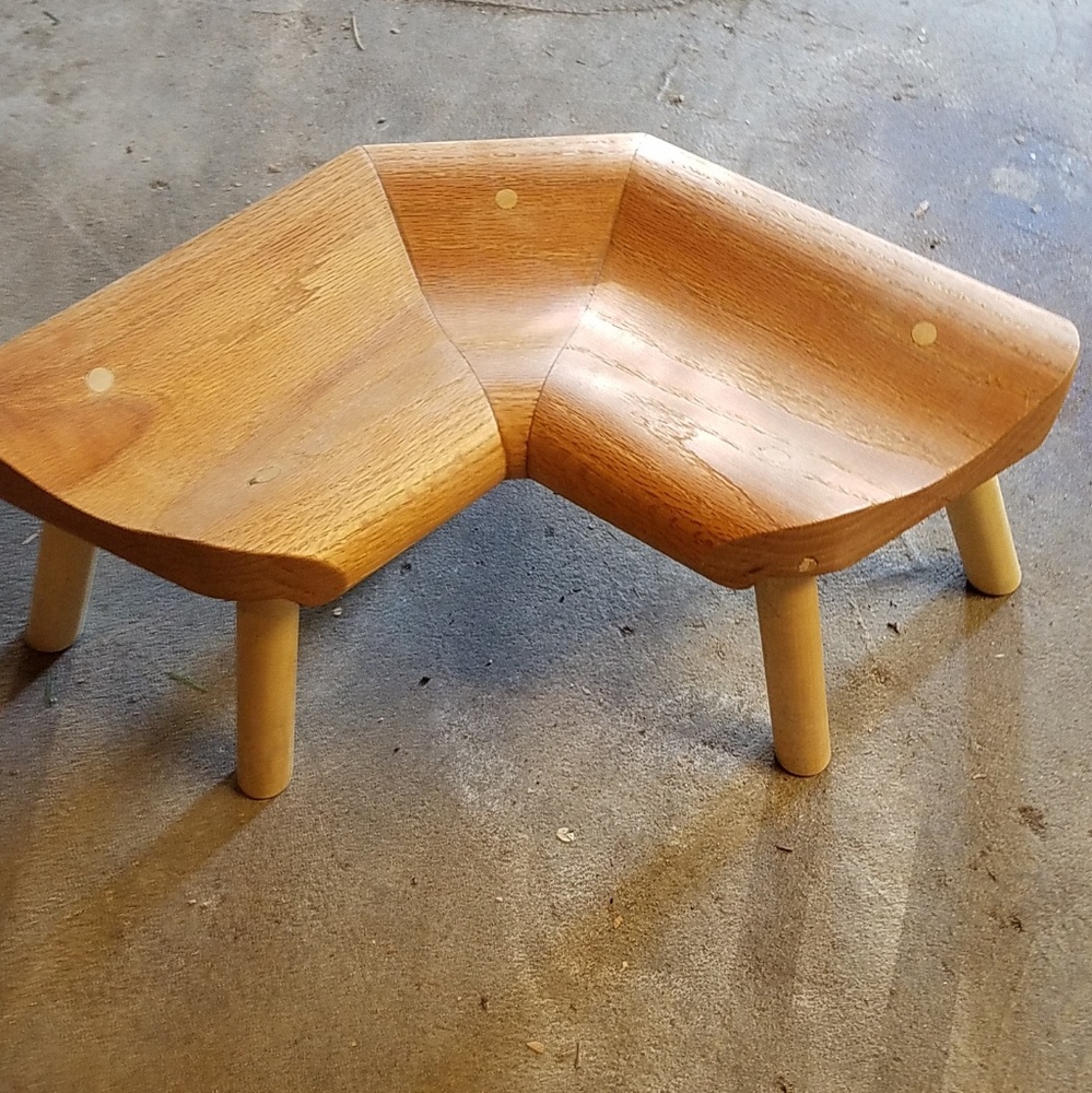 Handmade Red Oak Meditation Bench